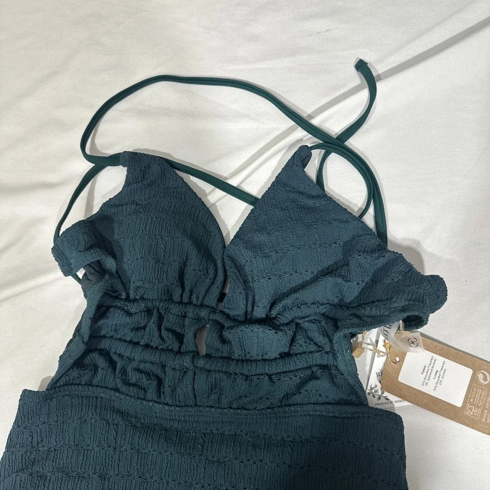 NWT $55 Berlook‎ [ Small ] Dark Green Textured Plunge One-Piece Swimsuit #7077